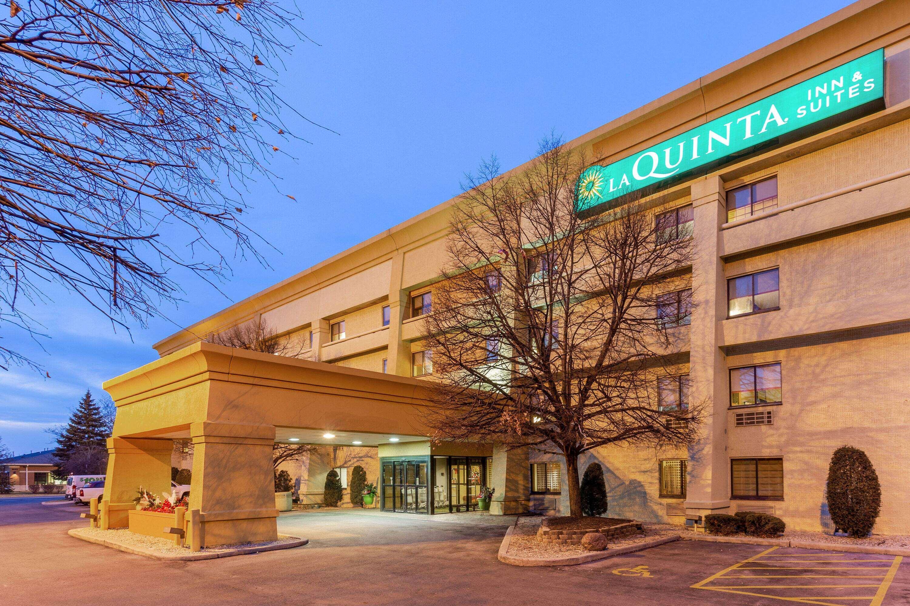 Hotel La Quinta By Wyndham Chicago Tinley Park Exterior foto