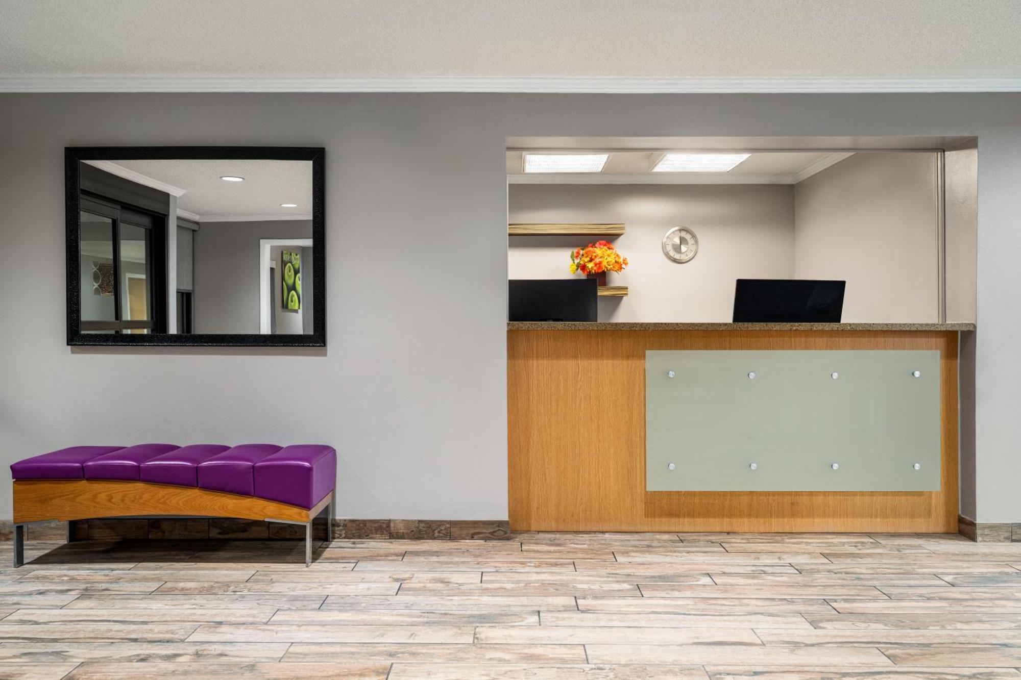 Hotel La Quinta By Wyndham Chicago Tinley Park Exterior foto