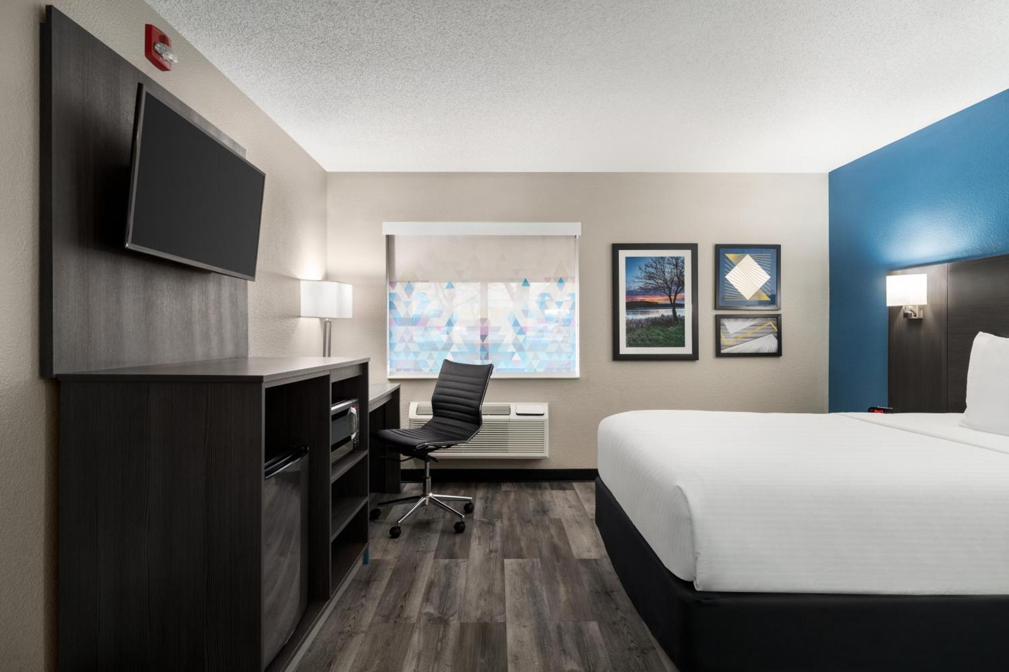 Hotel La Quinta By Wyndham Chicago Tinley Park Exterior foto